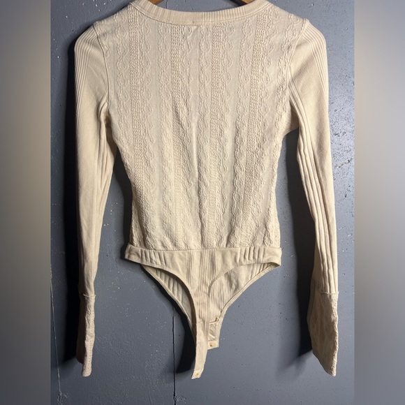 Free People Intimately Bodysuit in Cream Size S Cable Knit Long Sleeve Ribbed. - Picture 3 of 10